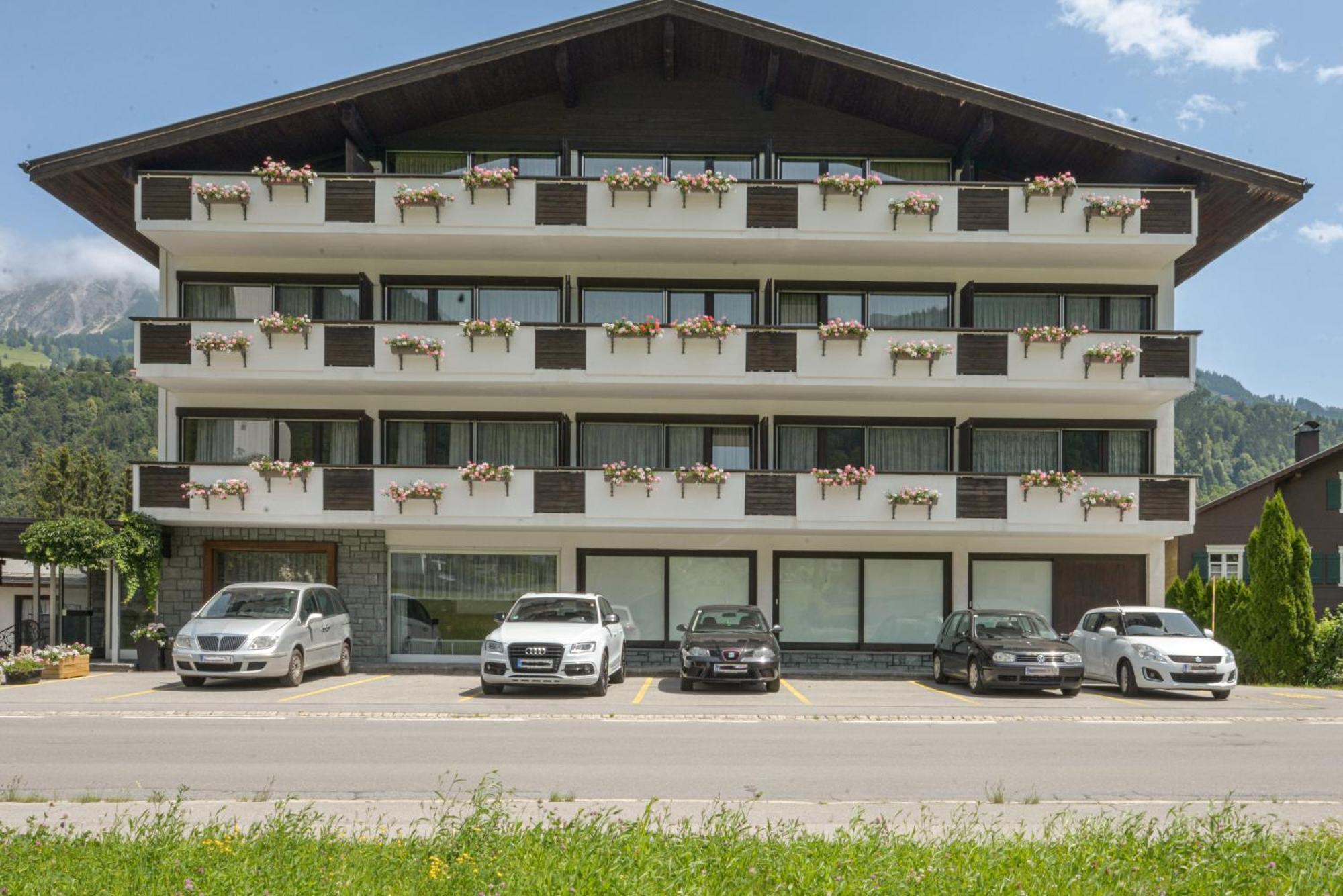 Chalet Sonne Vandans Bagian luar foto